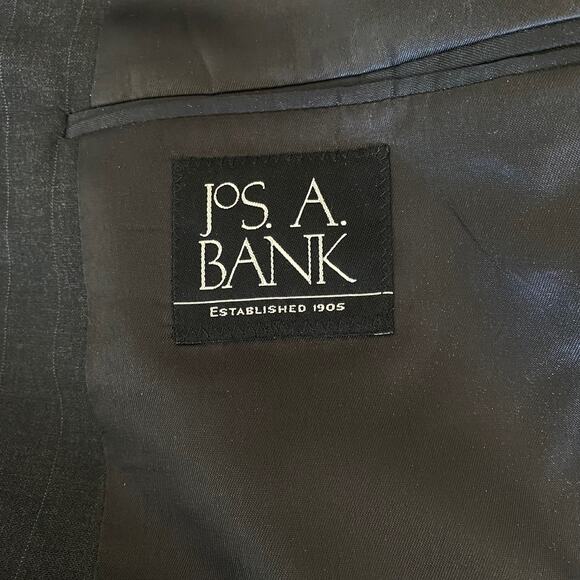 JoS. A. Bank Pinstriped Blazer Gray Jacket Sport Coat 100% Wool Men's Size 40 LG - Picture 4 of 9